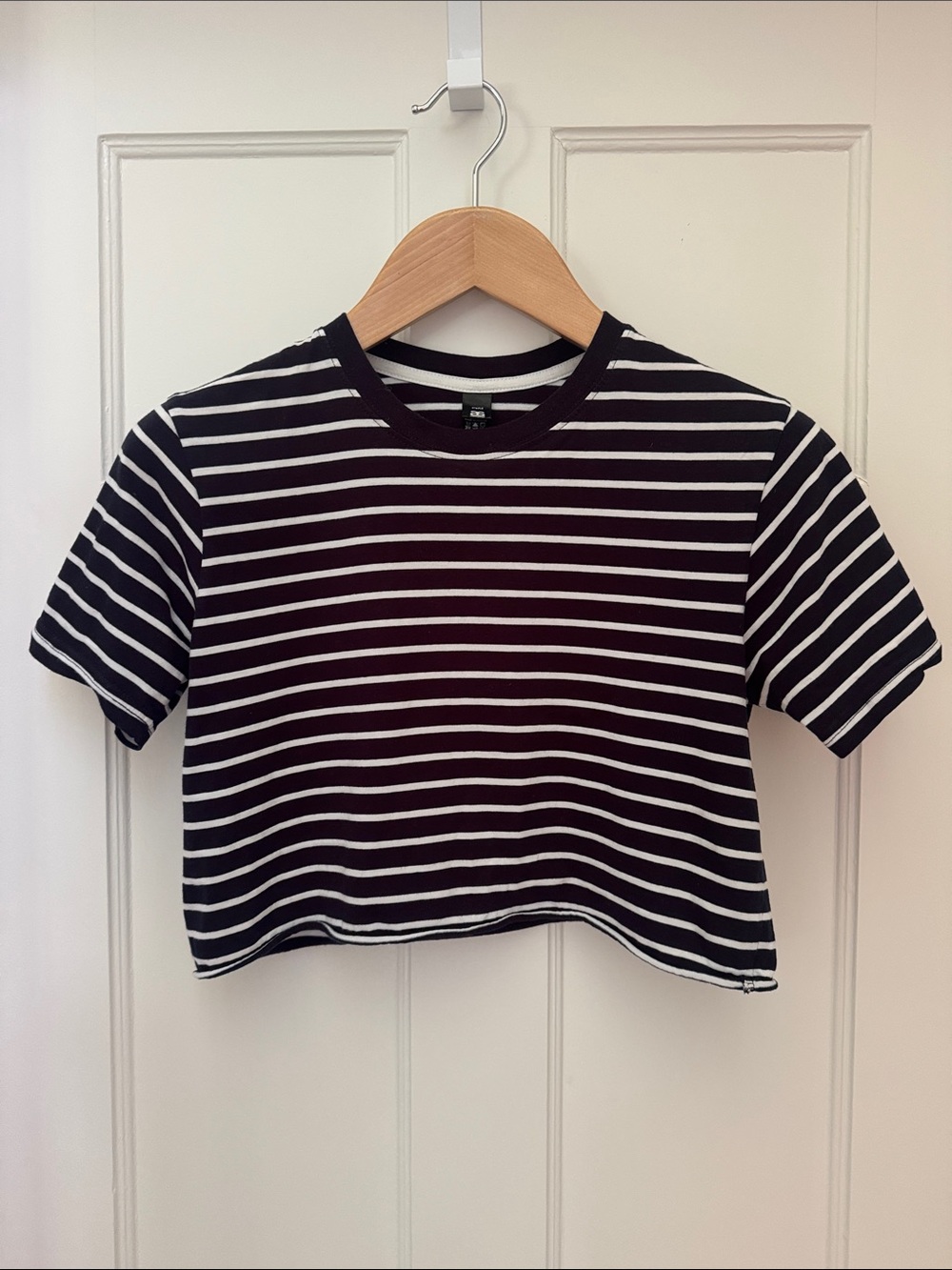 AS Colour Navy & White Striped Cropped Tee - Women (S)